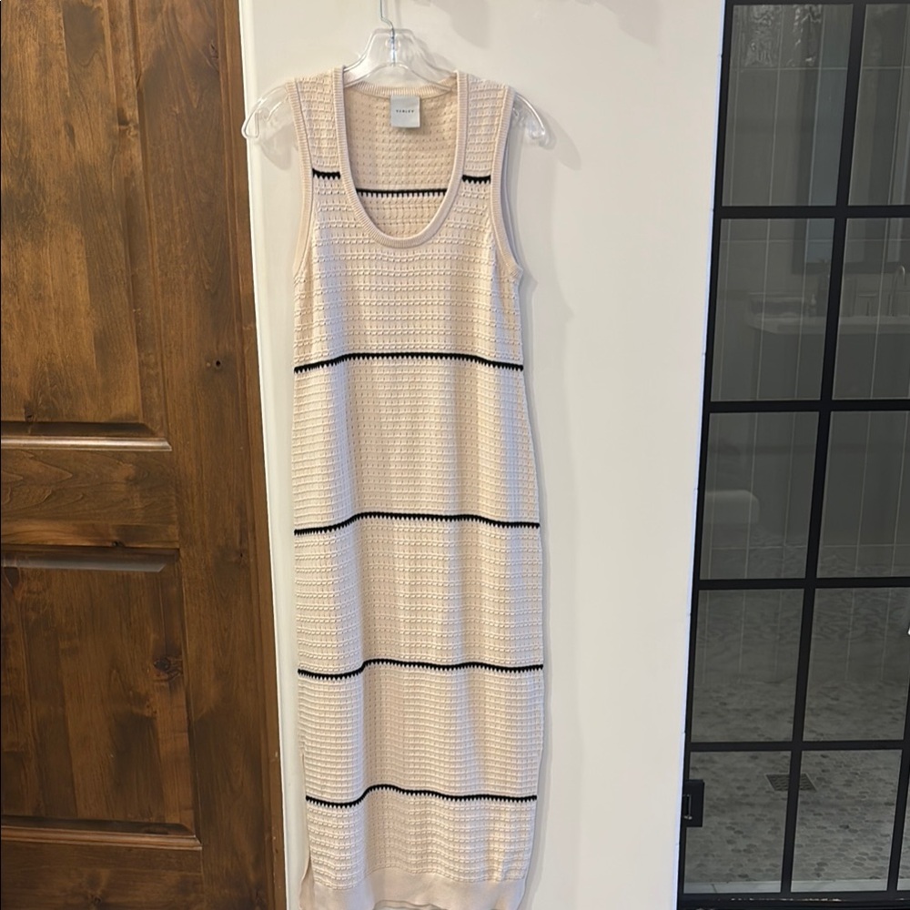 Varley Cream Sleeveless Sheath Maxi Dress